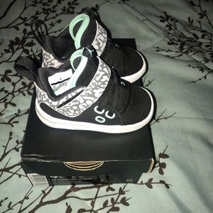 Jordan Shoes - Air Jordan First Class BT Jordan Shoes - Air Jordan First Class BT